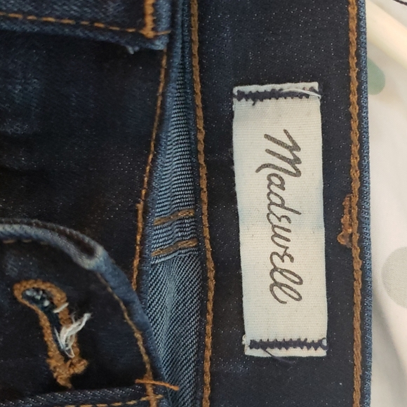 Madewell Denim - Madewell 9 inch High Rise Skinny Sz 24 dark blue